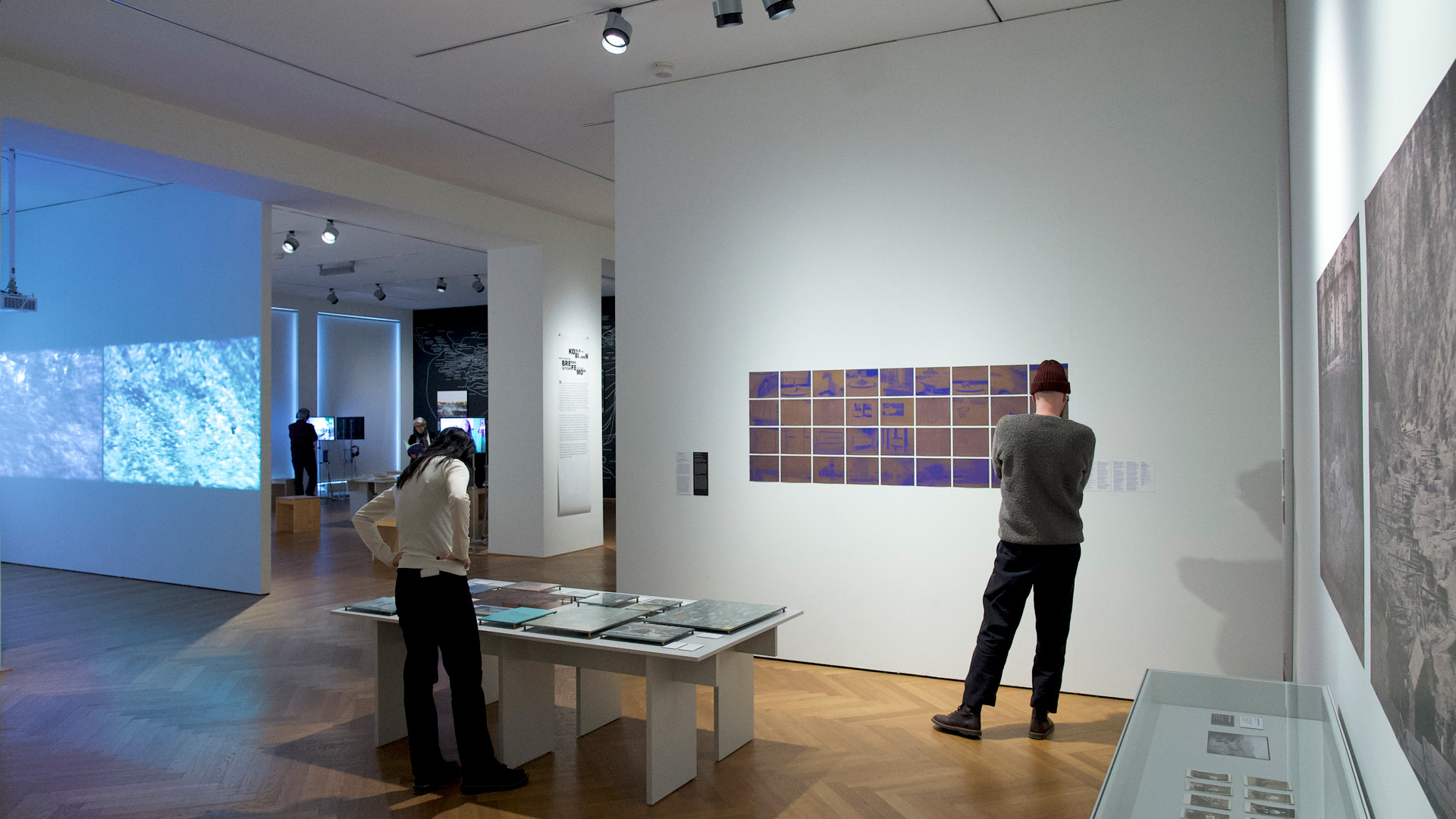 Installation view. MIning Phogography, Gewerbemuseum Winterthur, 2023