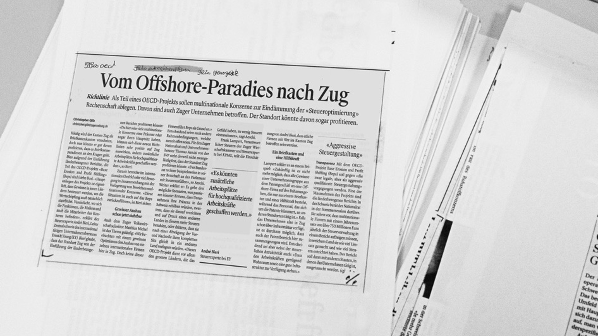 From Offshore Paradise to Zug. Zentralschweiz am Sonntag Nr.17 – 23.4.2017. Press Archive, Bibliothek Zug
